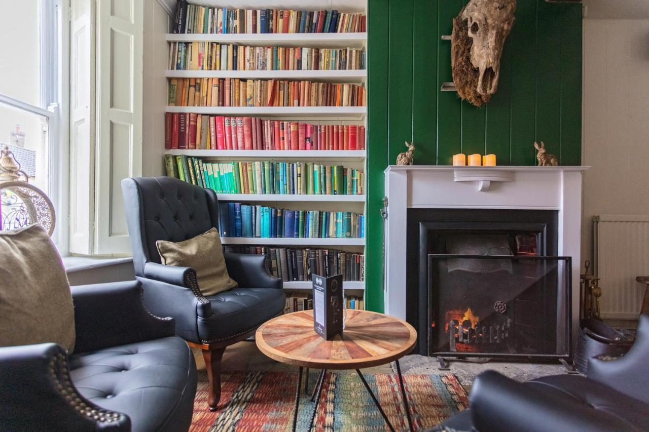 The Black Lion Hotel Little Walsingham Luaran gambar